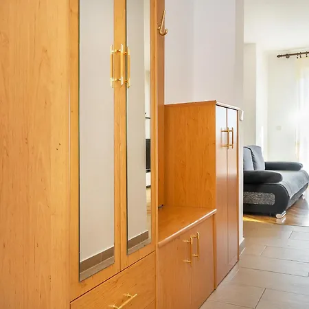 Apartmán Emil With Balcony *