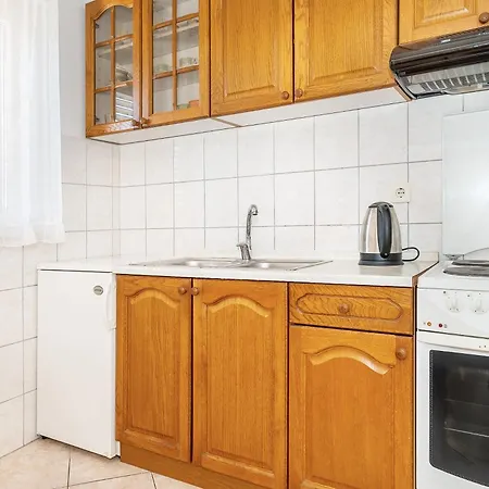 Apartman Emil With Balcony