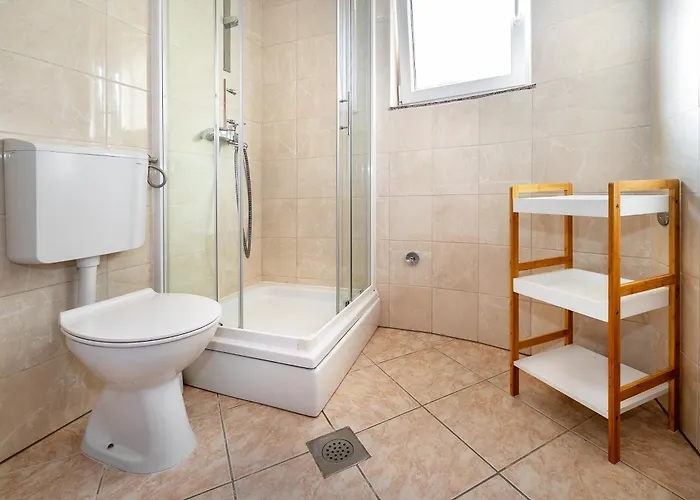 Apartament Emil With Balcony *